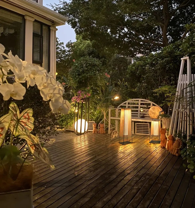 Plastic Rattan Outdoor Post Light - NexioPick