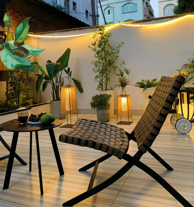 Plastic Rattan Outdoor Post Light - NexioPick