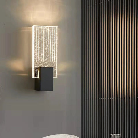 Pleated Crystal Wall Lamp - NexioPick