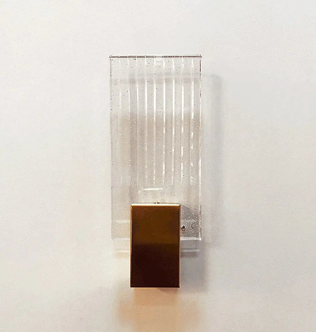 Pleated Crystal Wall Lamp - NexioPick