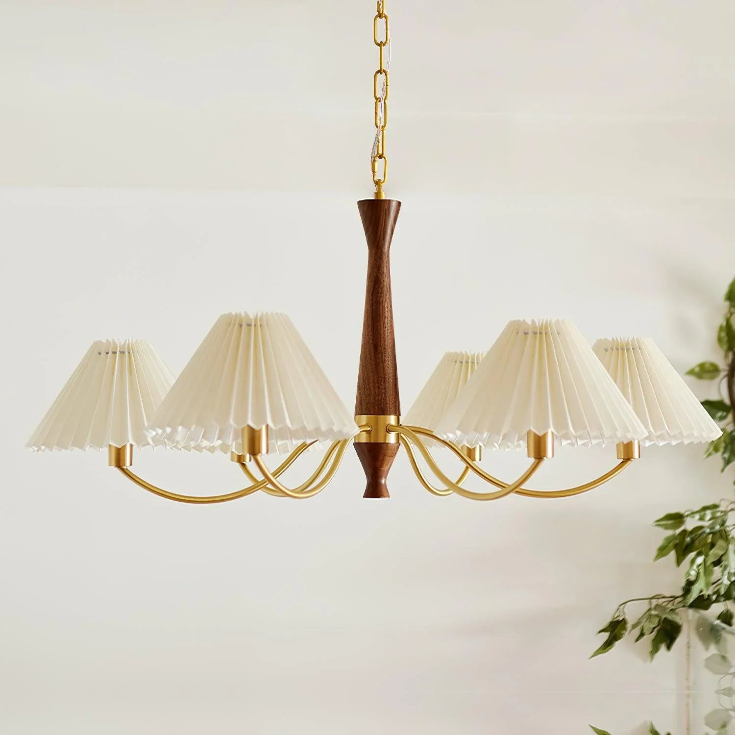 Pleated Chandelier - NexioPick