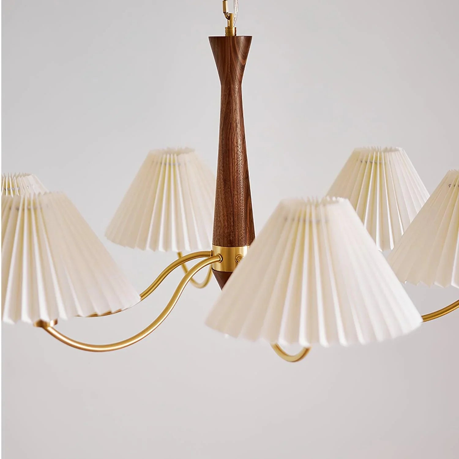 Pleated Chandelier - NexioPick