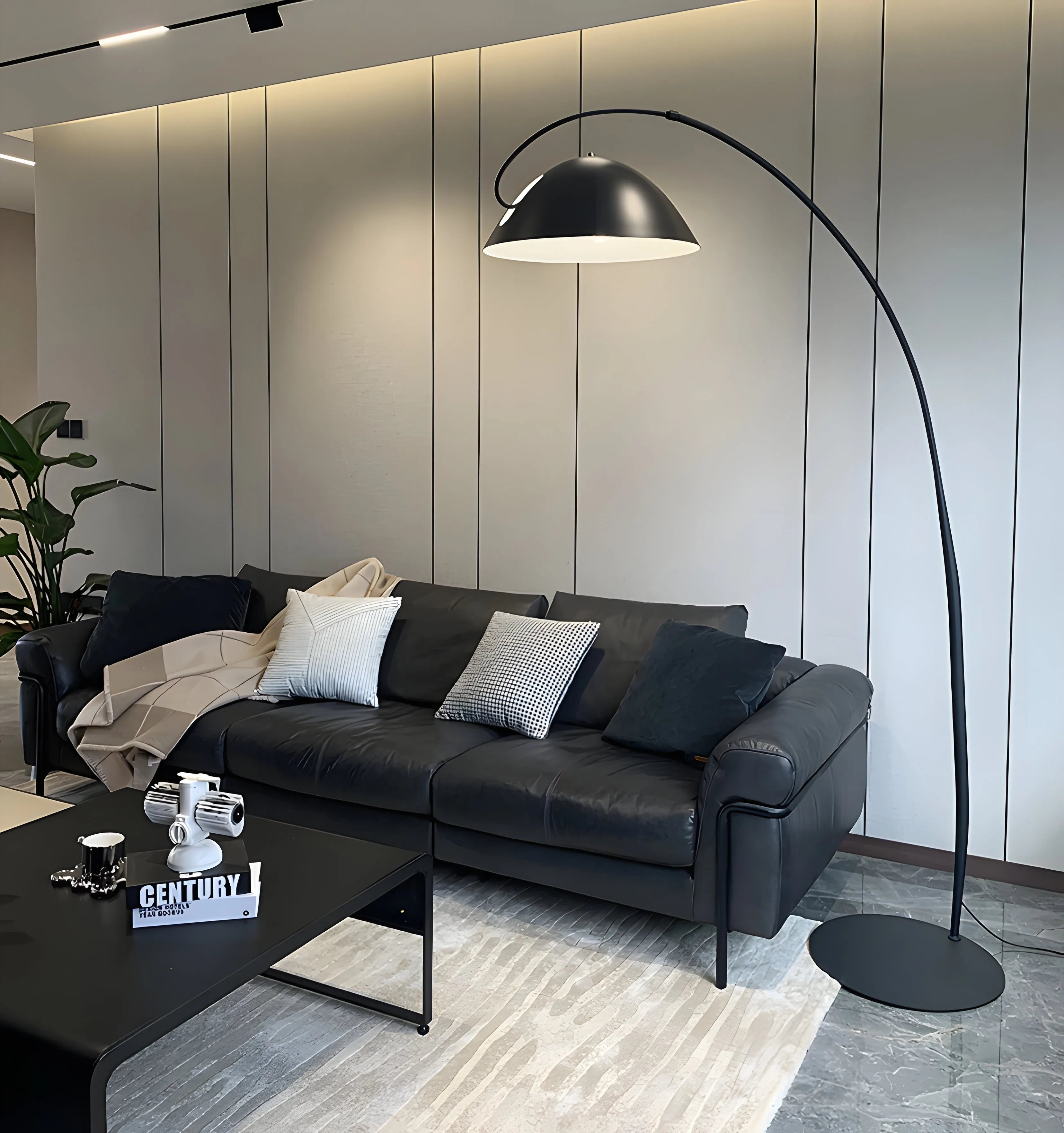 Verse Arc Floor Lamp - NexioPick