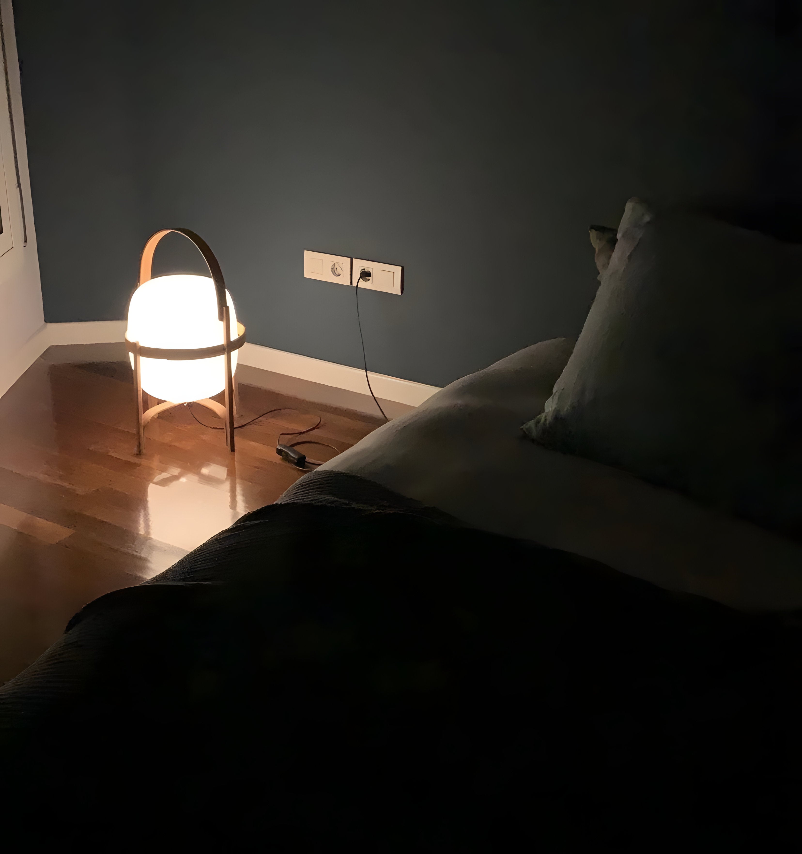 Portable Lantern Glass Table Lamp - NexioPick