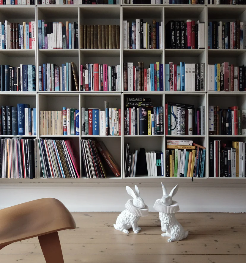 Rabbit X Table Lamp - NexioPick