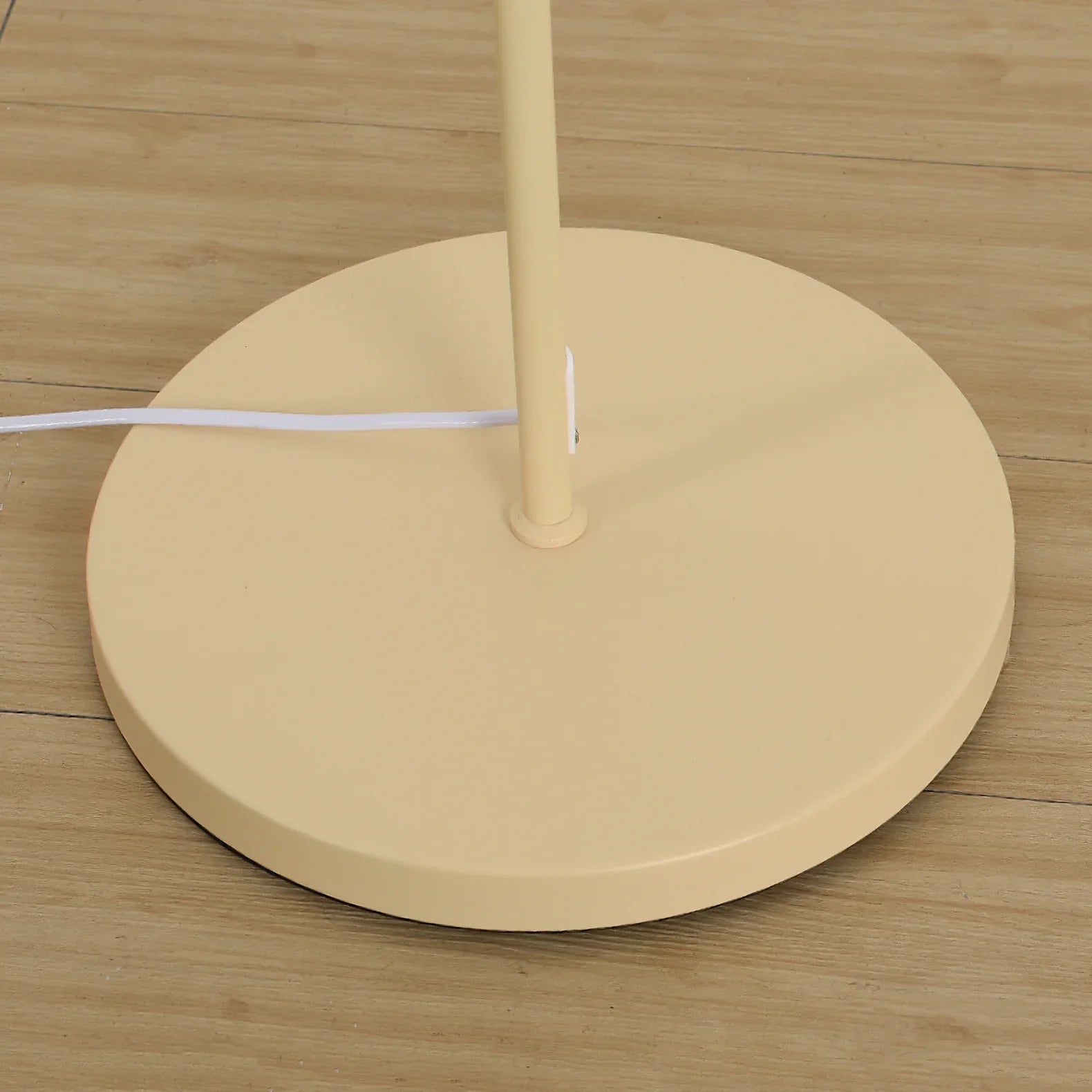 Rattan Arch Floor Lamp - NexioPick