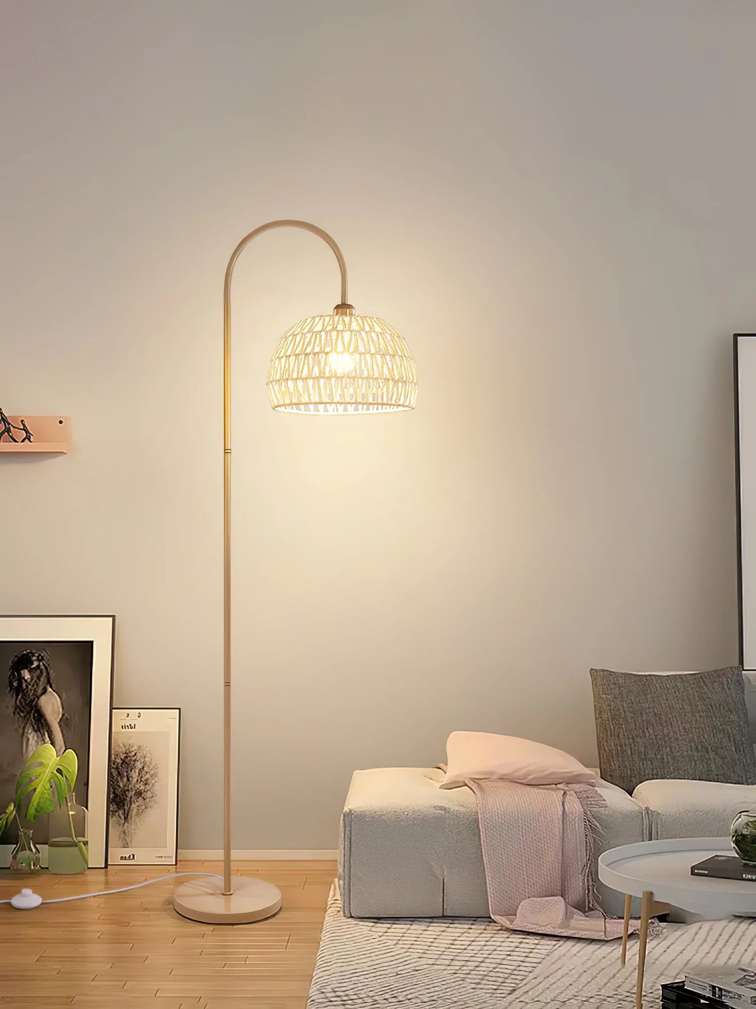 Rattan Arch Floor Lamp - NexioPick