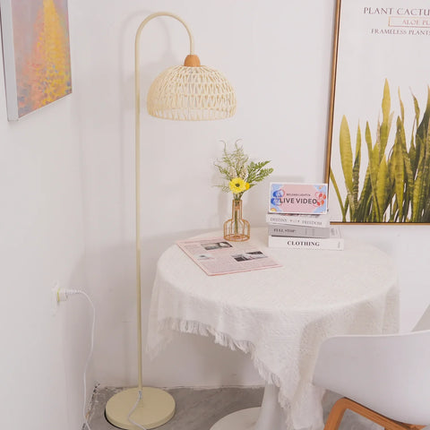 Rattan Arch Floor Lamp - NexioPick