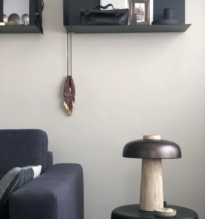 Reverse Table Lamp - NexioPick