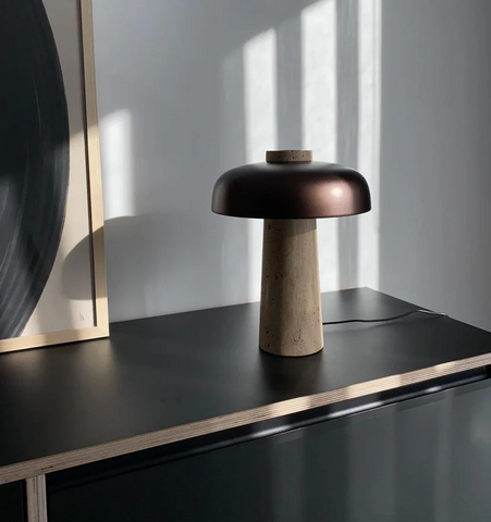 Reverse Table Lamp - NexioPick