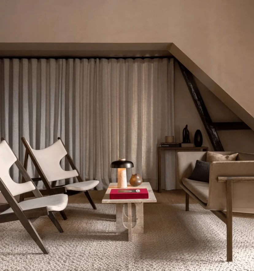 Reverse Table Lamp - NexioPick