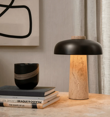Reverse Table Lamp - NexioPick