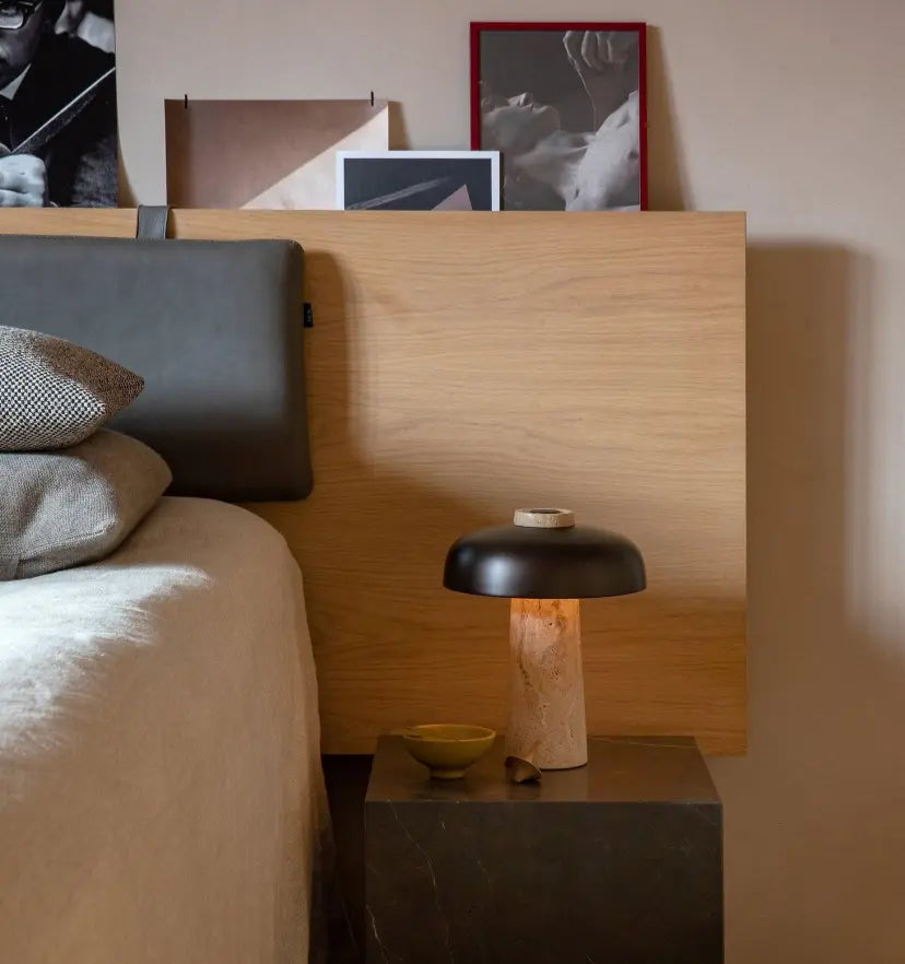 Reverse Table Lamp - NexioPick