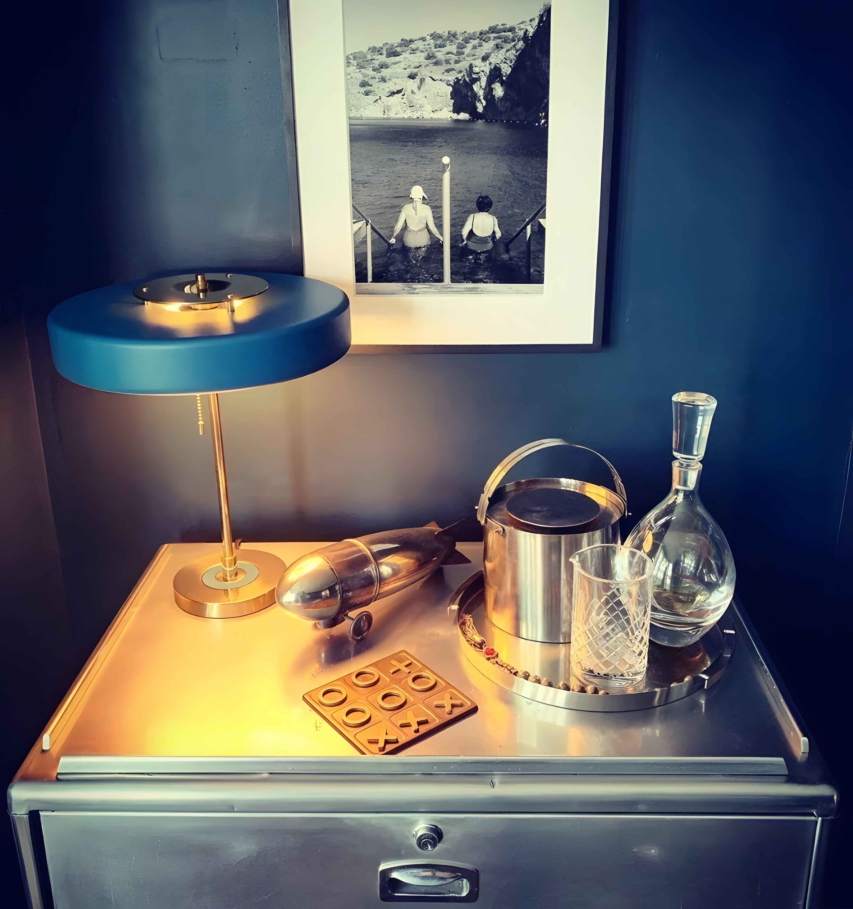 Revolve Table Lamp - NexioPick