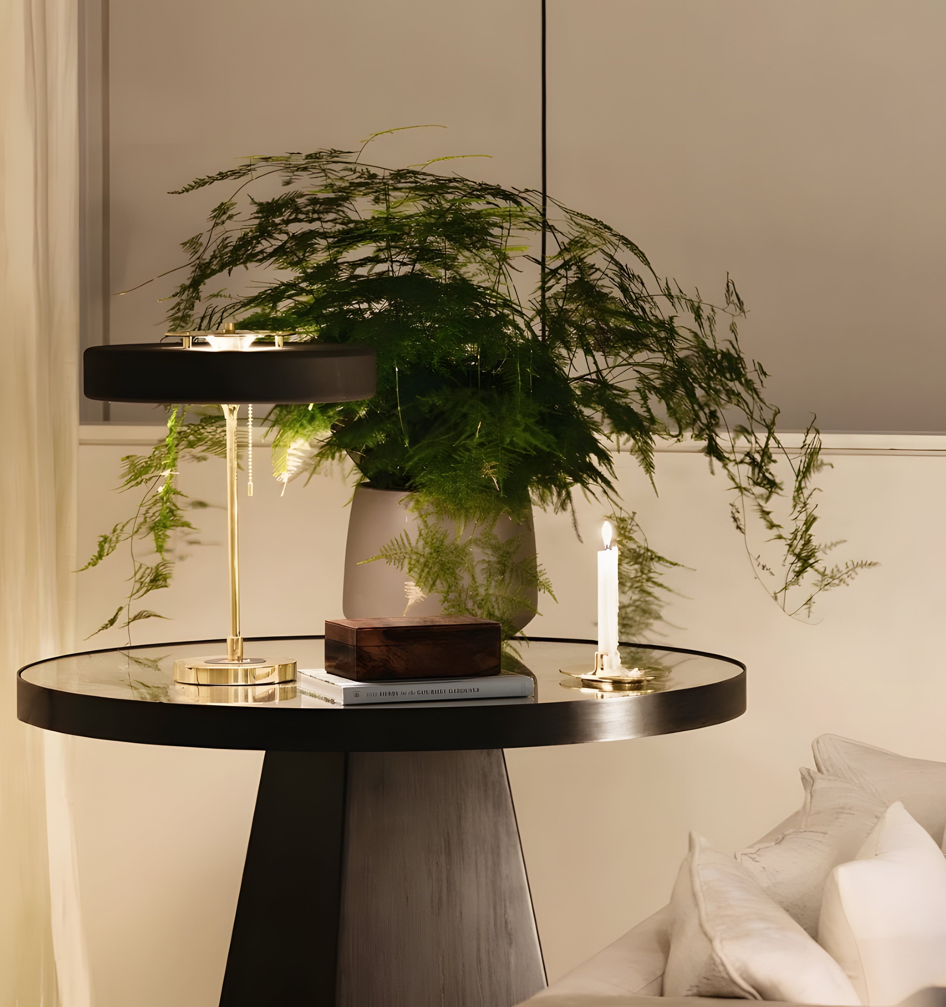 Revolve Table Lamp - NexioPick