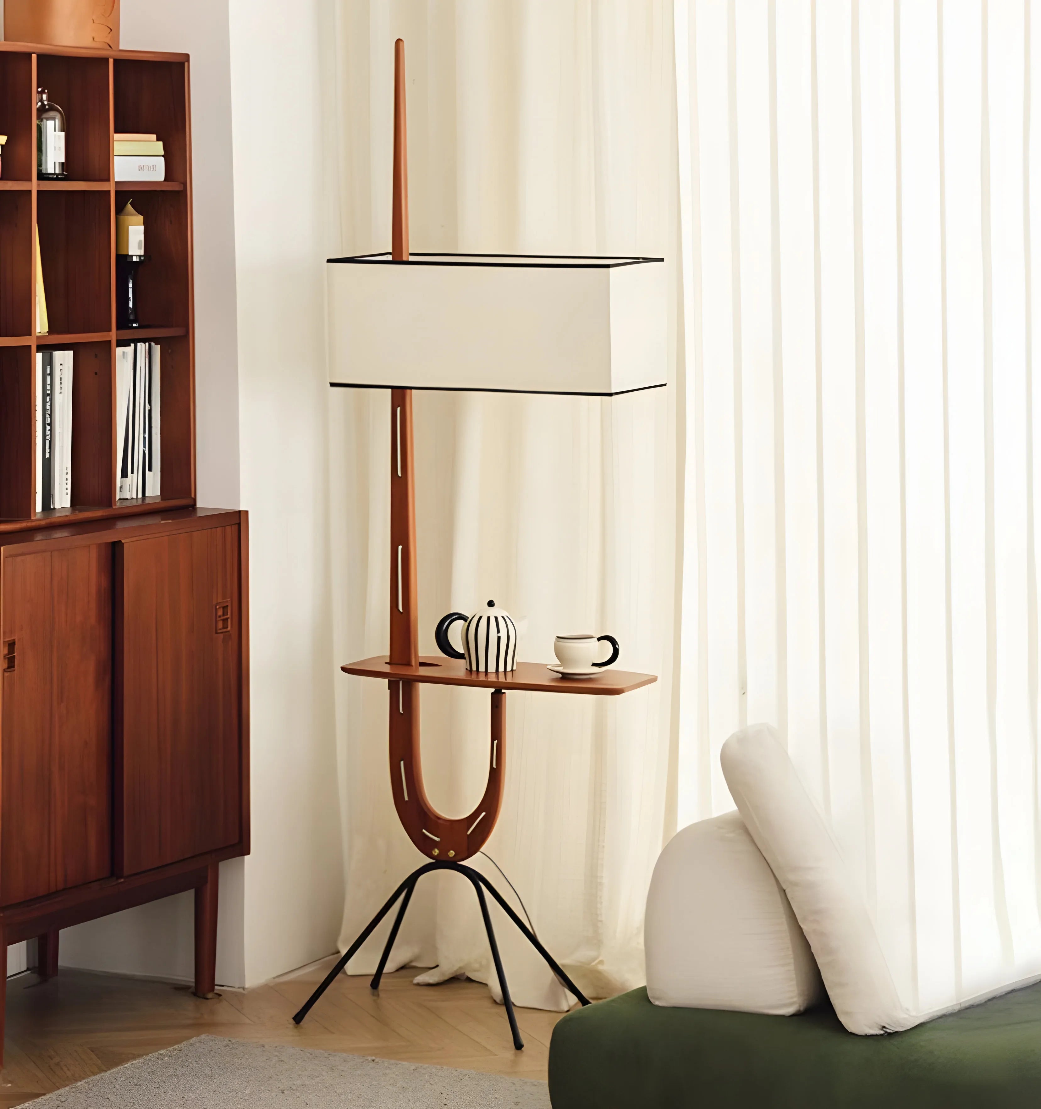 Rispal Giraffe Floor Lamp - NexioPick