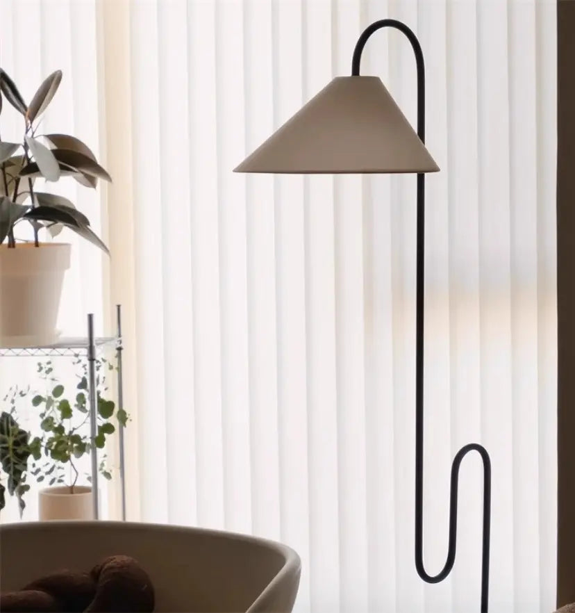 Roattino Floor Lamp - NexioPick