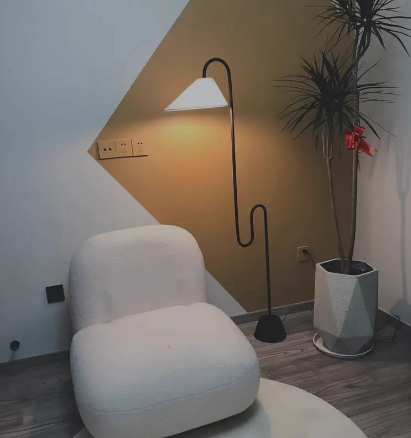 Roattino Floor Lamp - NexioPick