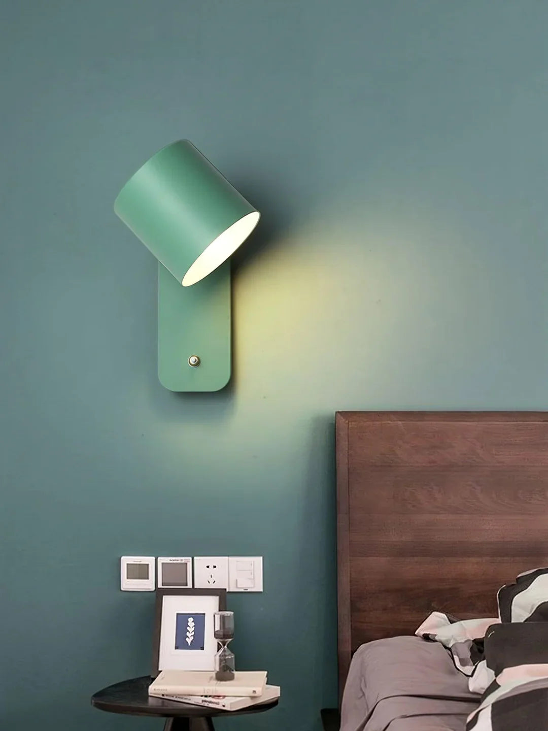 Rotatable Cylinder Plug-in Wall Lamp - NexioPick