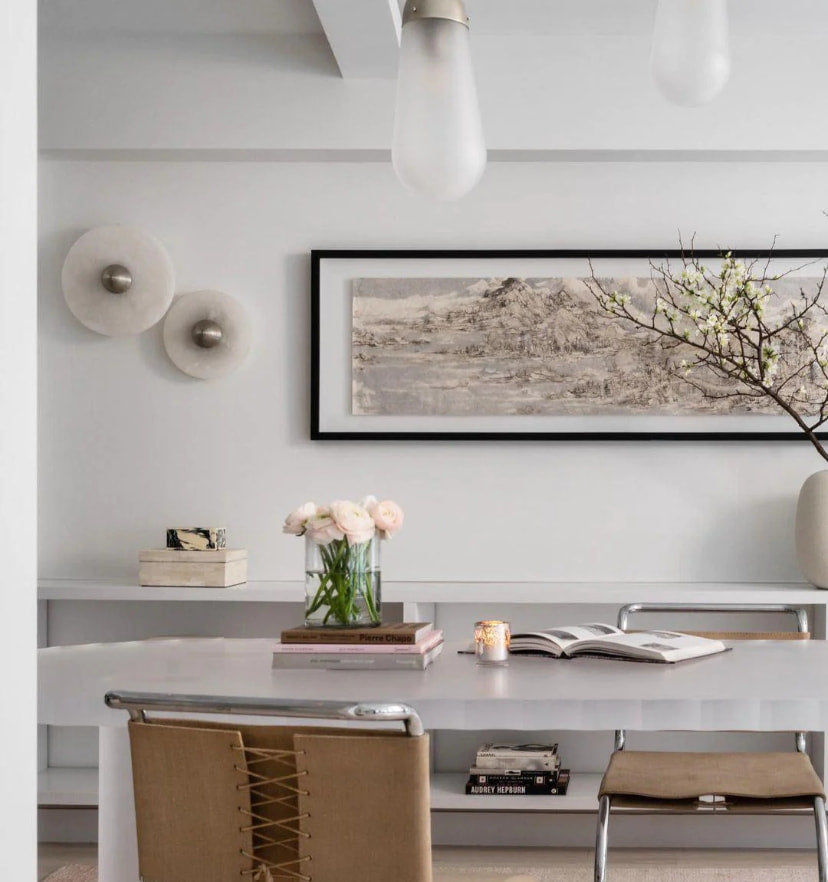 Round Alabaster Wall Lamp - NexioPick