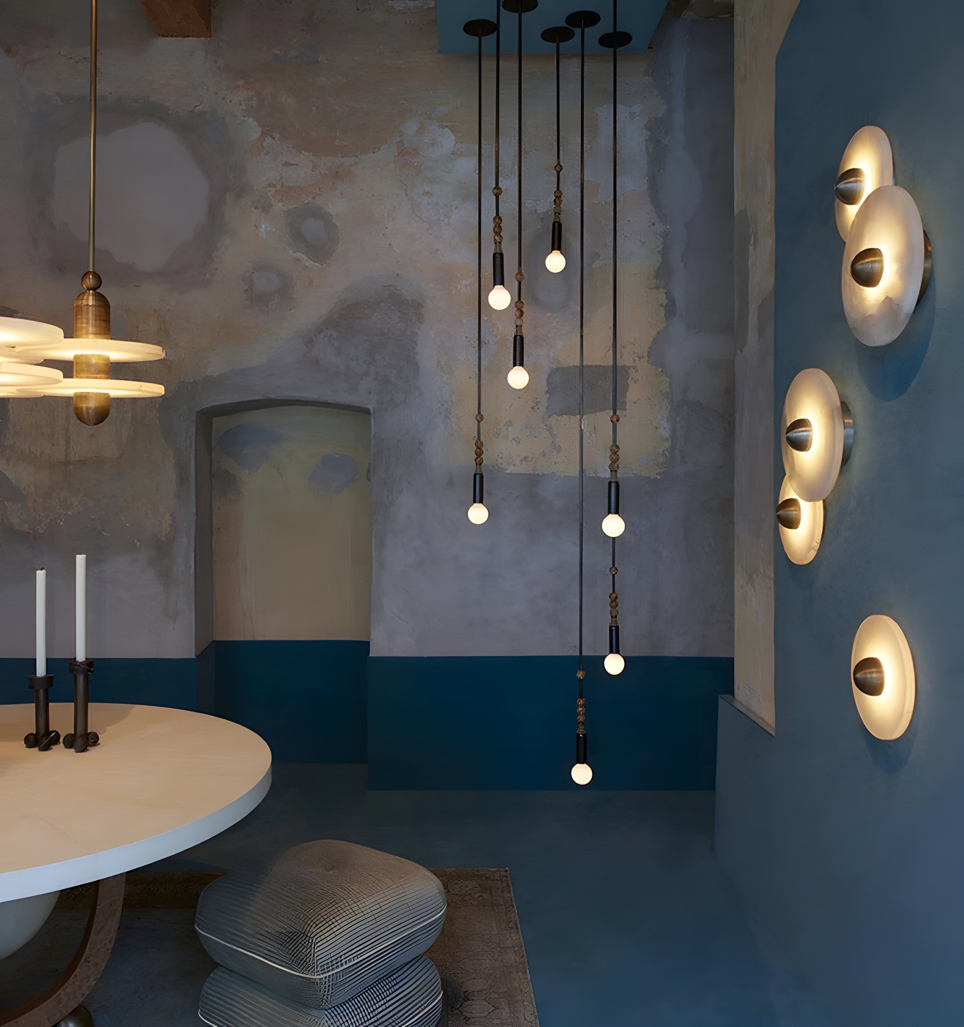 Round Alabaster Wall Lamp - NexioPick