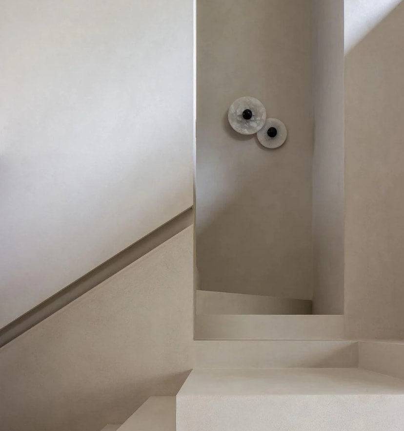 Round Alabaster Wall Lamp - NexioPick