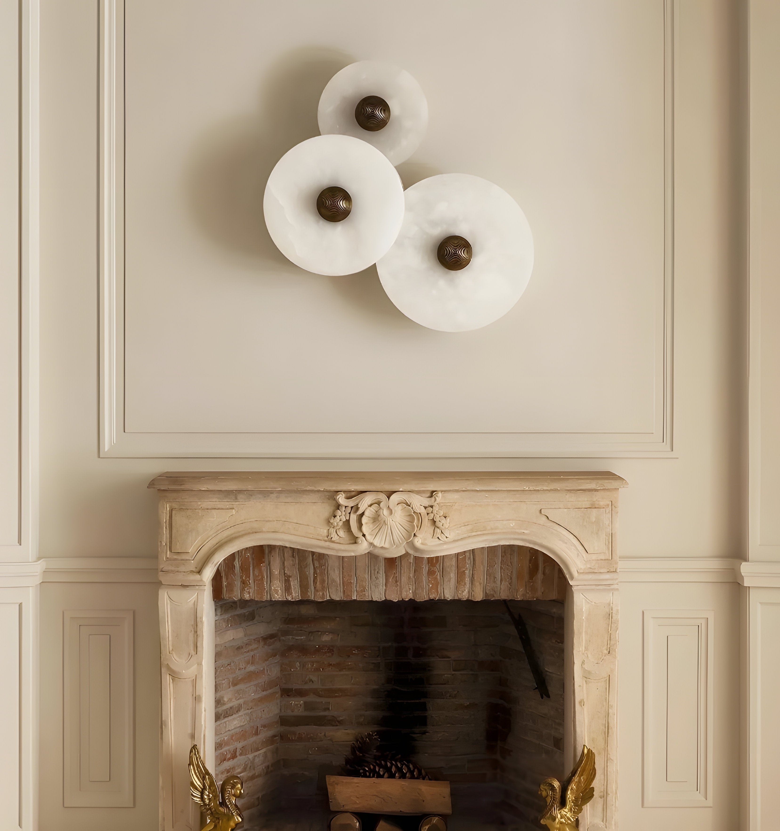 Round Alabaster Wall Lamp - NexioPick