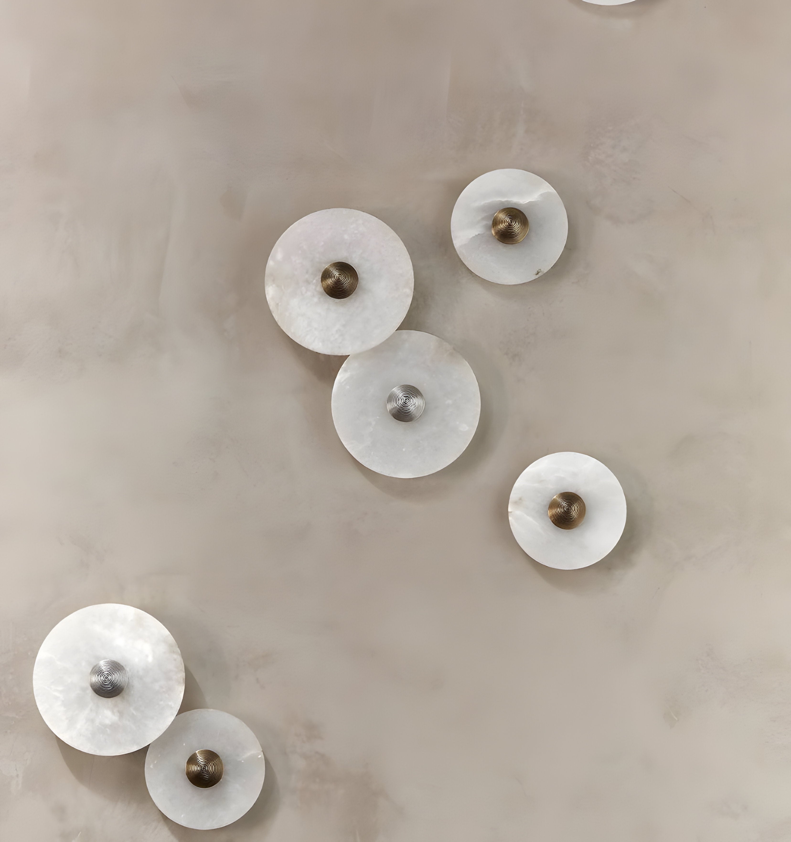 Round Alabaster Wall Lamp - NexioPick