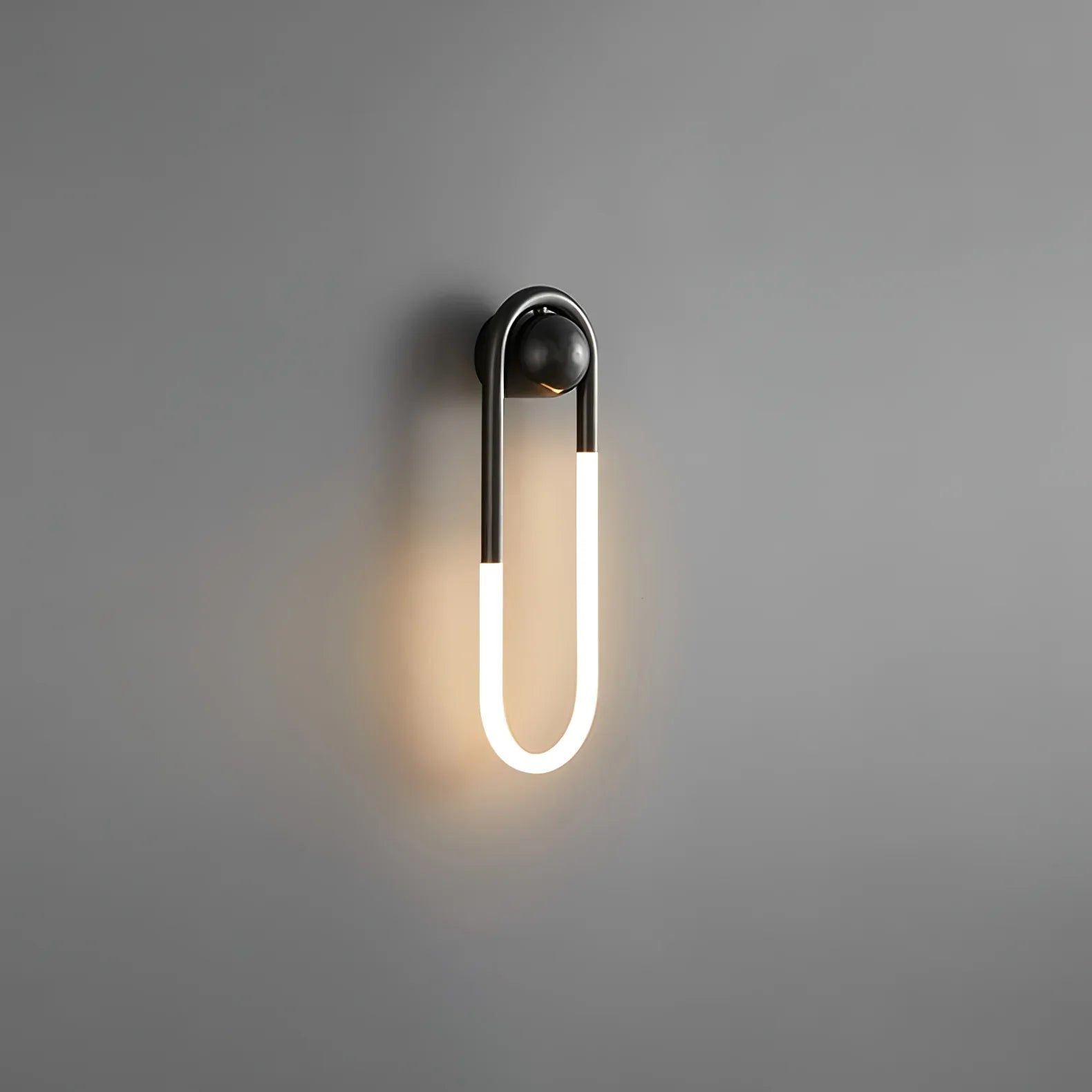 Rudi Loop Wall Lamp - NexioPick