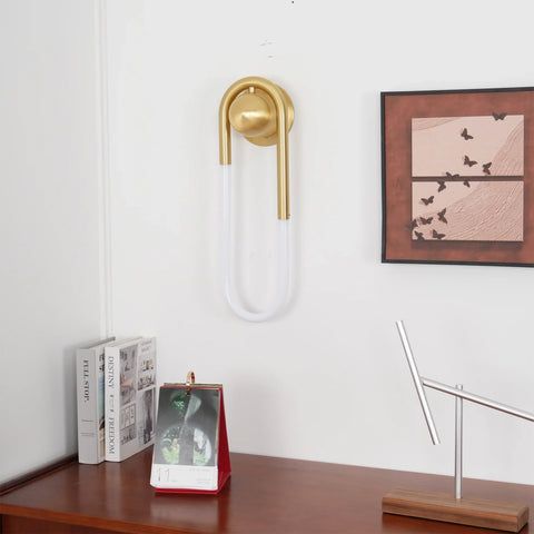 Rudi Loop Wall Lamp - NexioPick