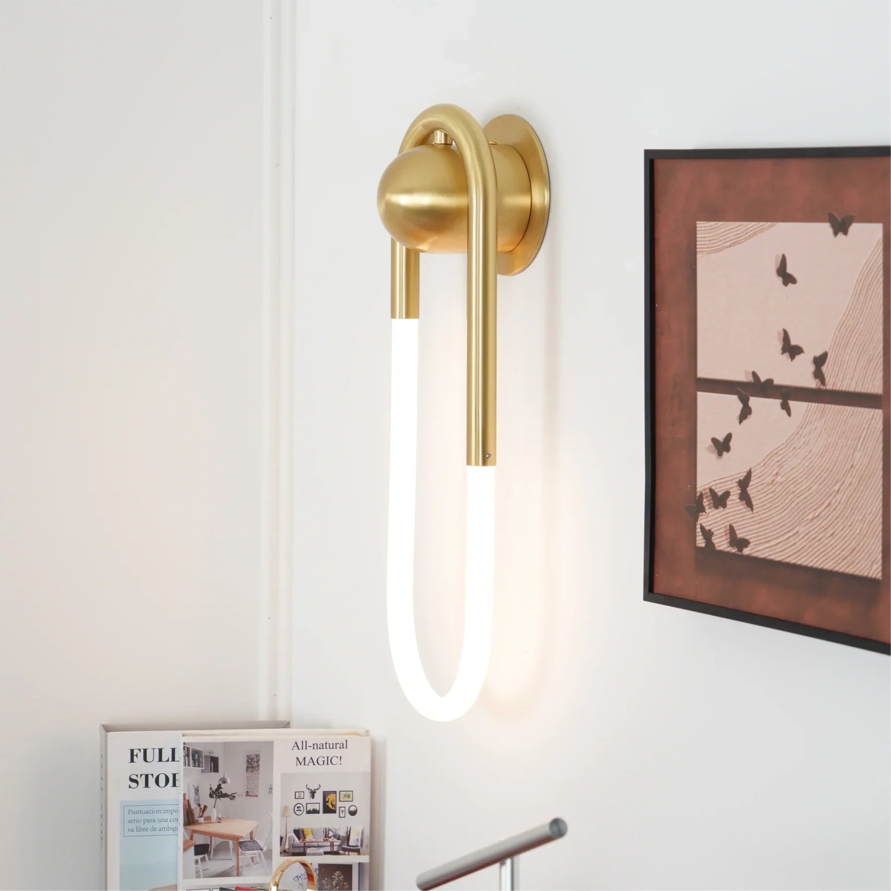 Rudi Loop Wall Lamp - NexioPick