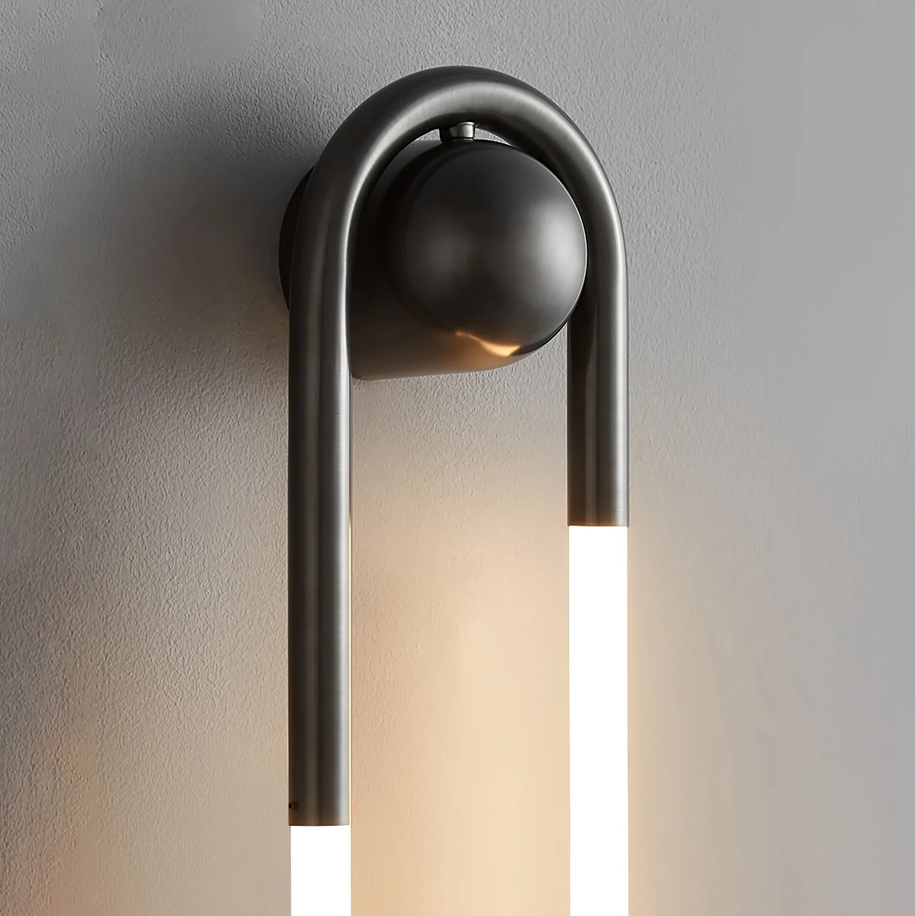 Rudi Loop Wall Lamp - NexioPick
