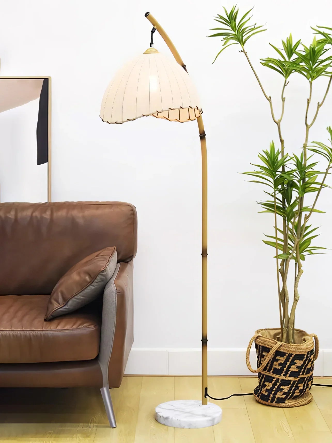 Vintage Bamboo Floor Lamp - NexioPick