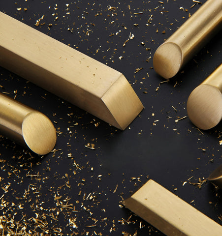 Scandinavian Geometric Vanity Light - NexioPick