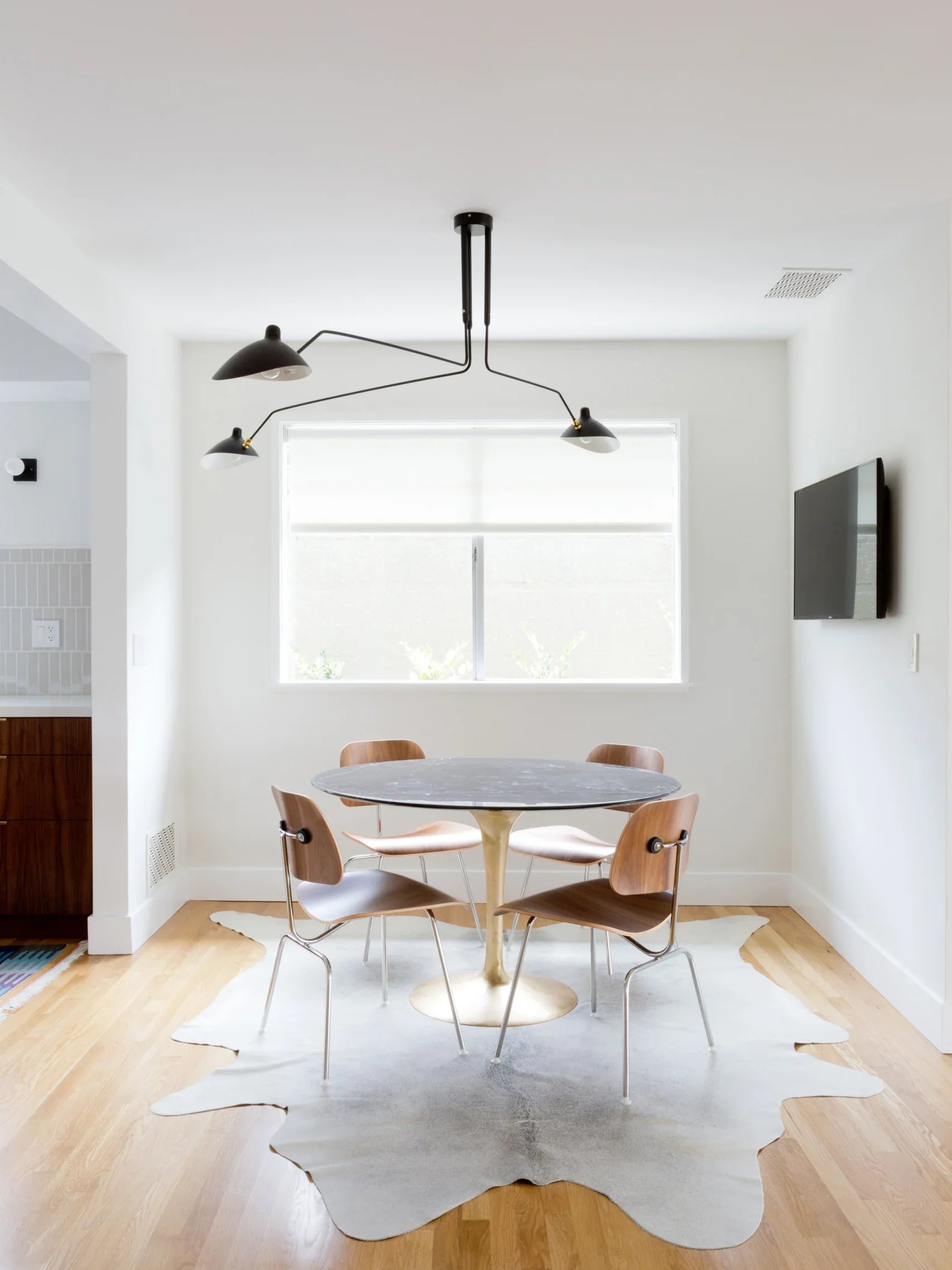 Serge Mouille Ceiling Light A - NexioPick