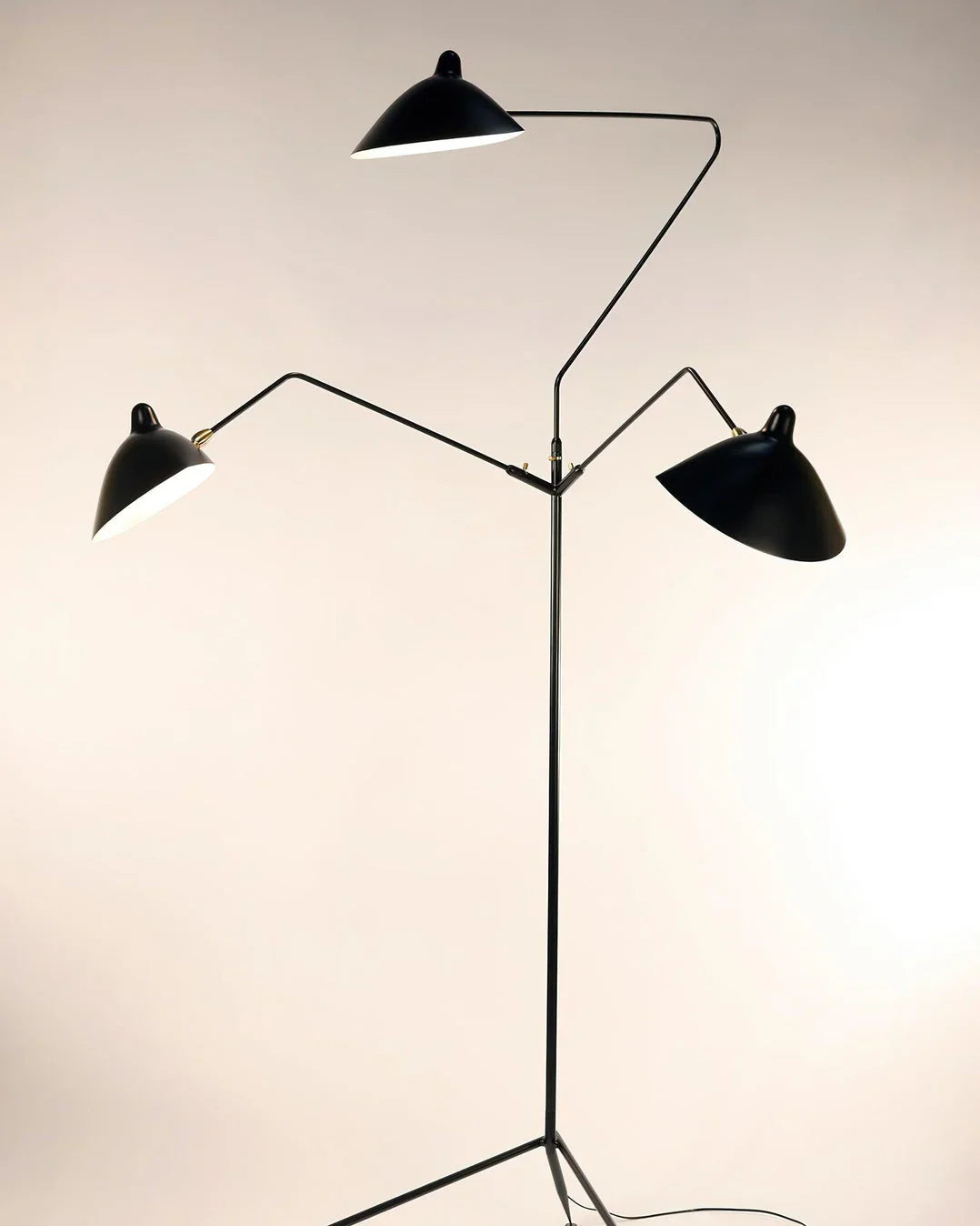 Serge Mouille Floor Lamp - NexioPick