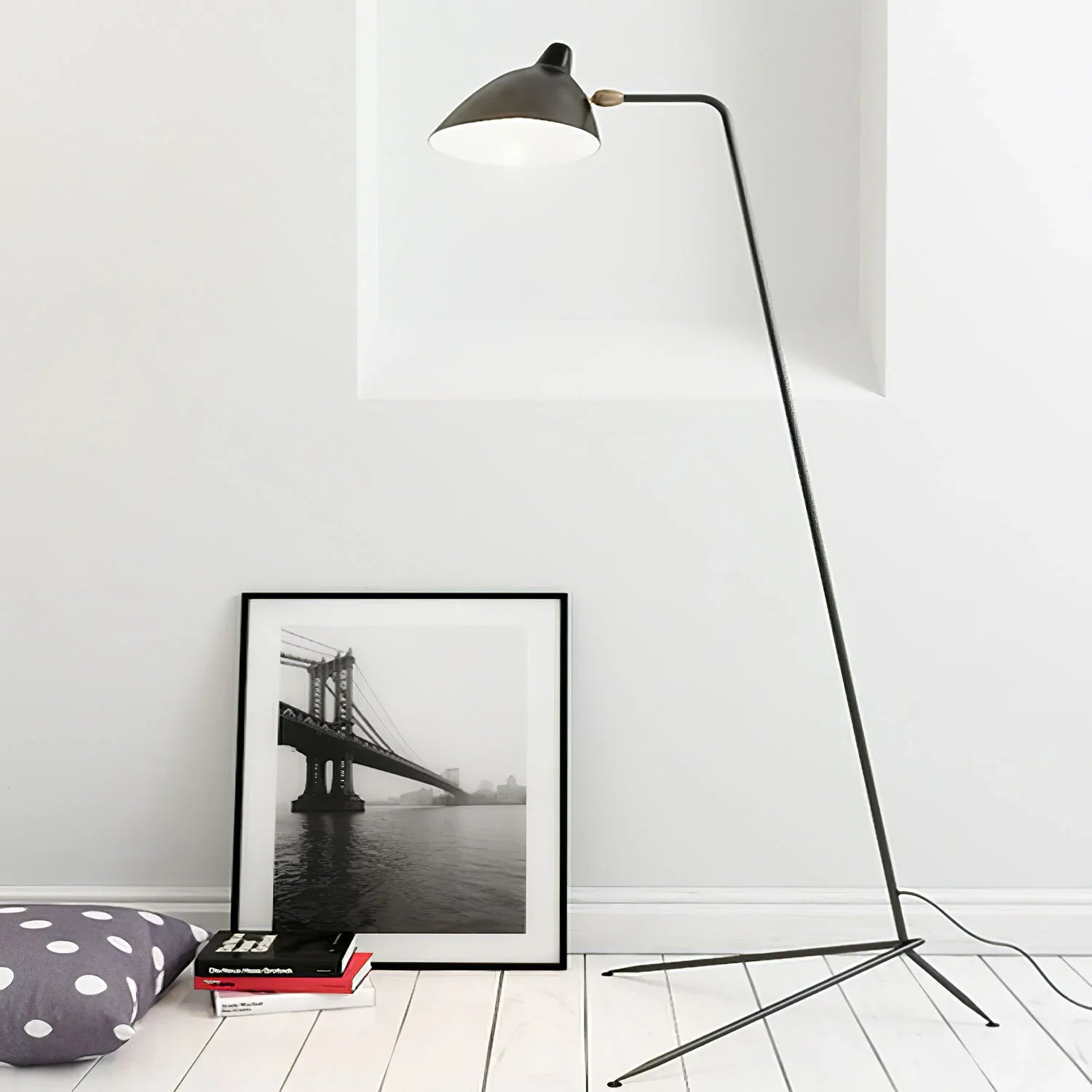 Serge Mouille Floor Lamp - NexioPick