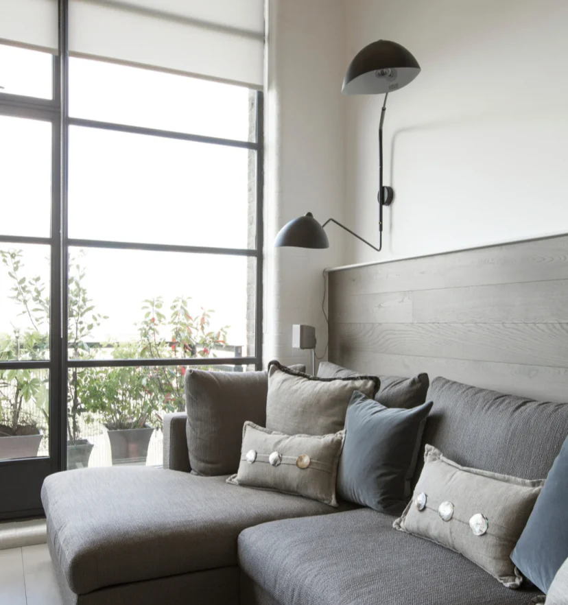 Serge Mouille Wall Lamp - NexioPick