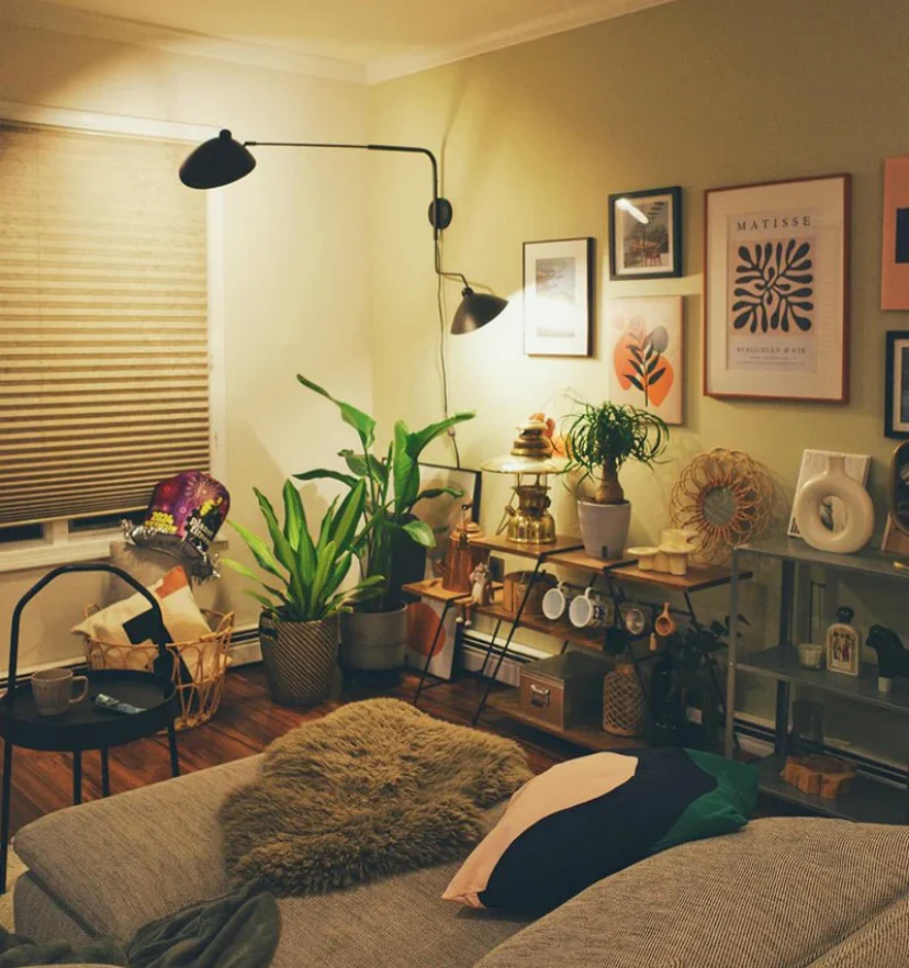 Serge Mouille Wall Lamp - NexioPick