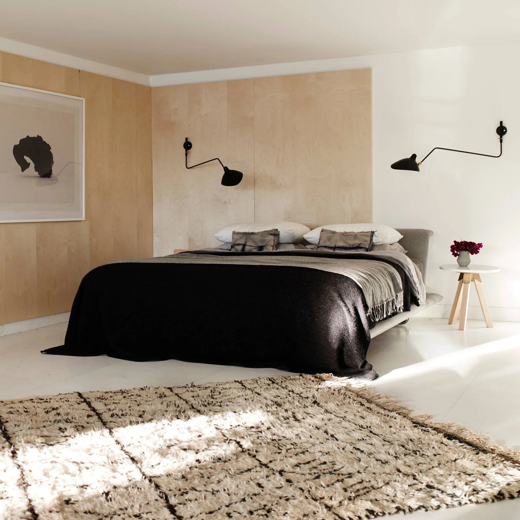 Serge Mouille Wall Lamp - NexioPick