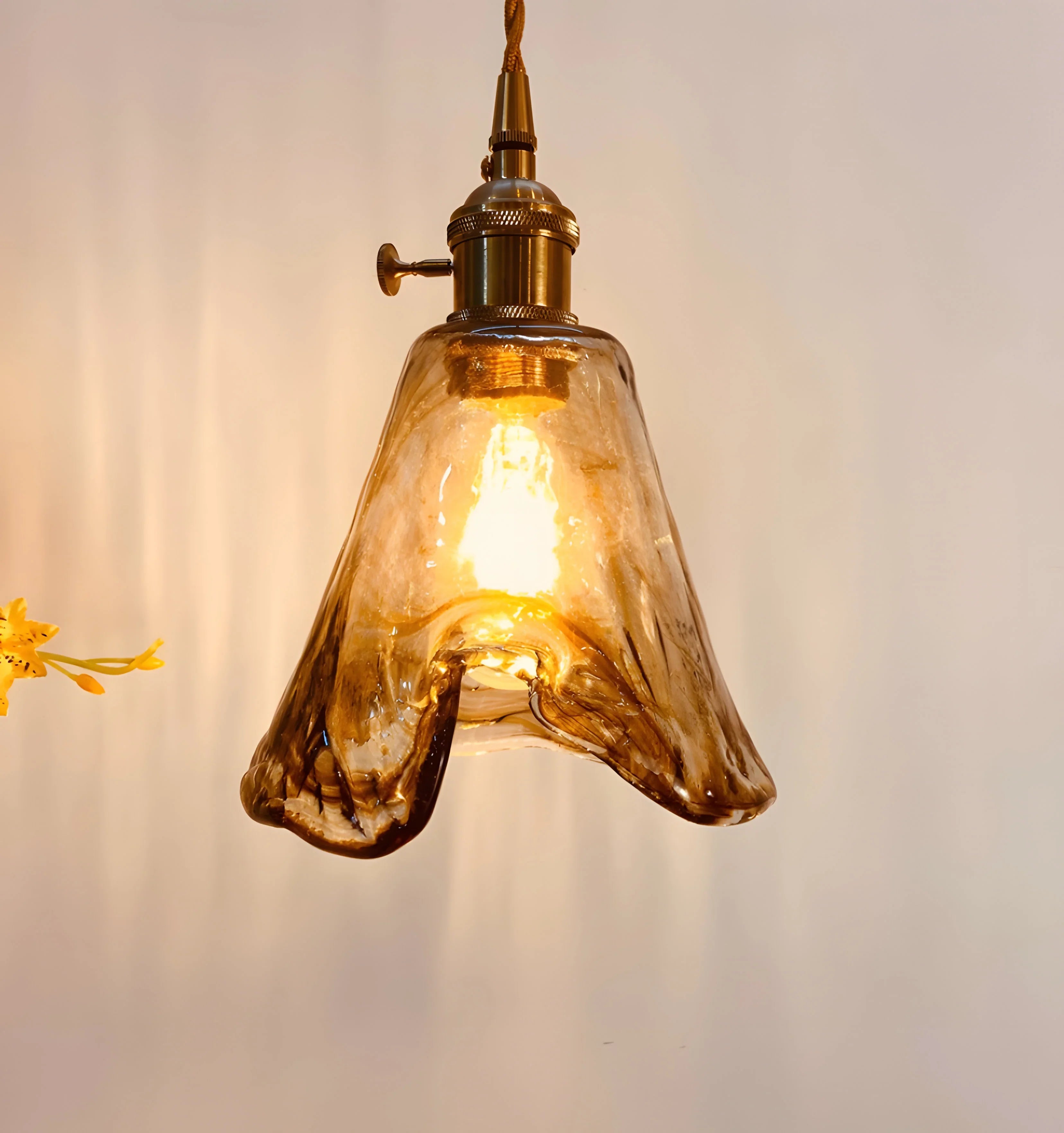 Sergia Glass Pendant Light - NexioPick