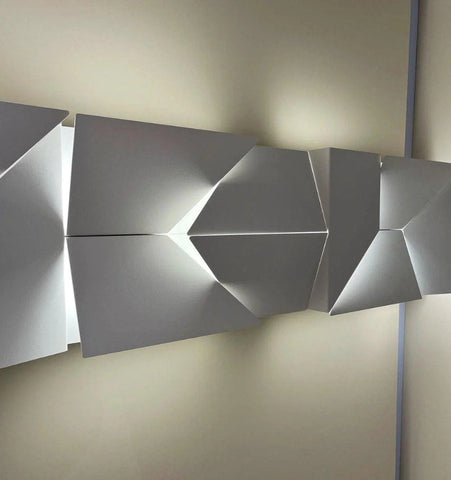 Shadows Wall Lamp - NexioPick