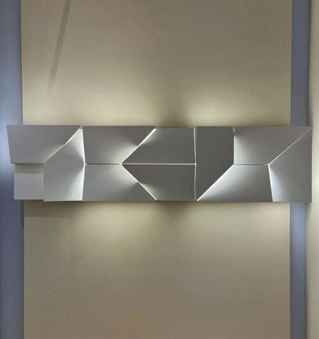 Shadows Wall Lamp - NexioPick