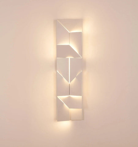 Shadows Wall Lamp - NexioPick