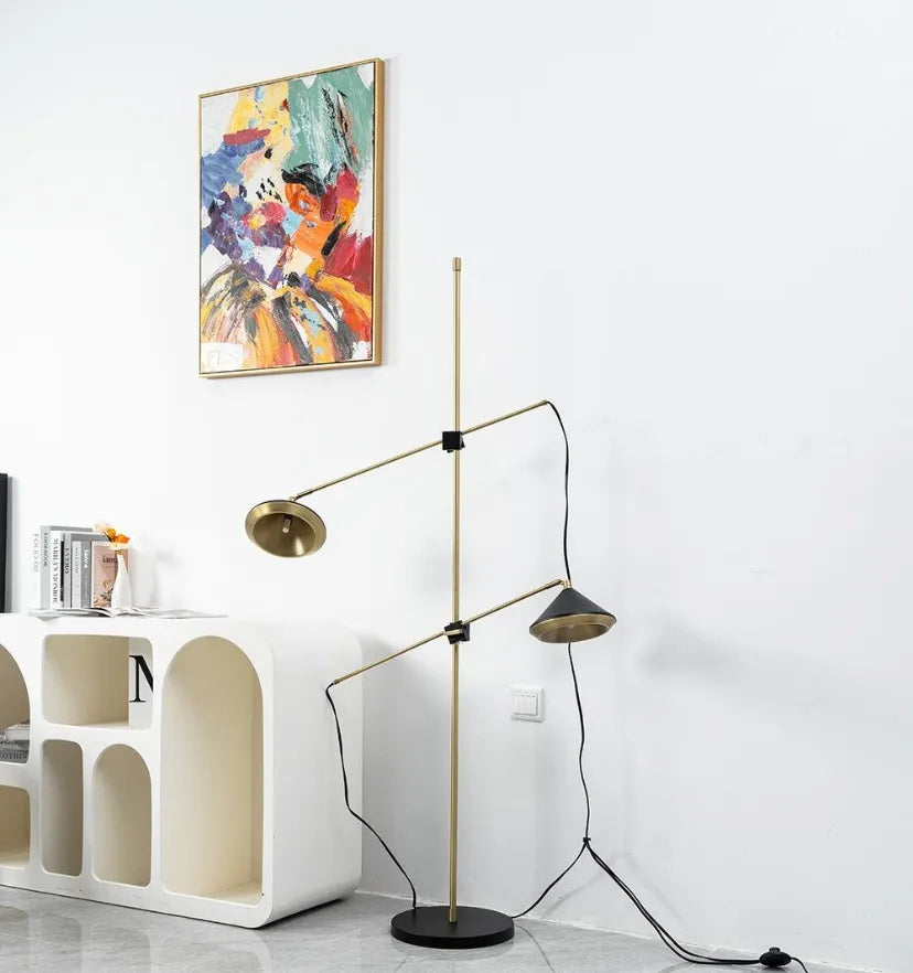 Shear Floor Lamp - NexioPick