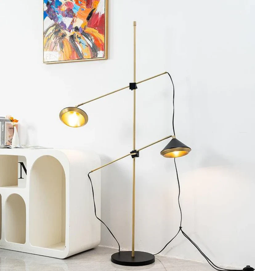 Shear Floor Lamp - NexioPick