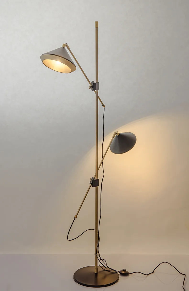 Shear Floor Lamp - NexioPick