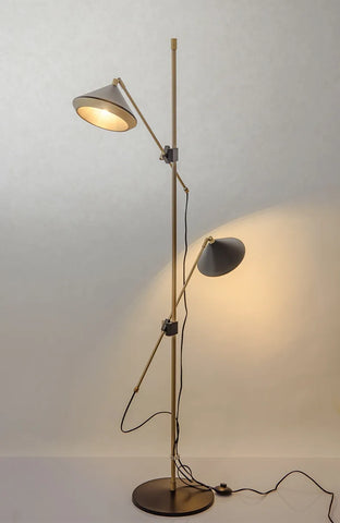 Shear Floor Lamp - NexioPick