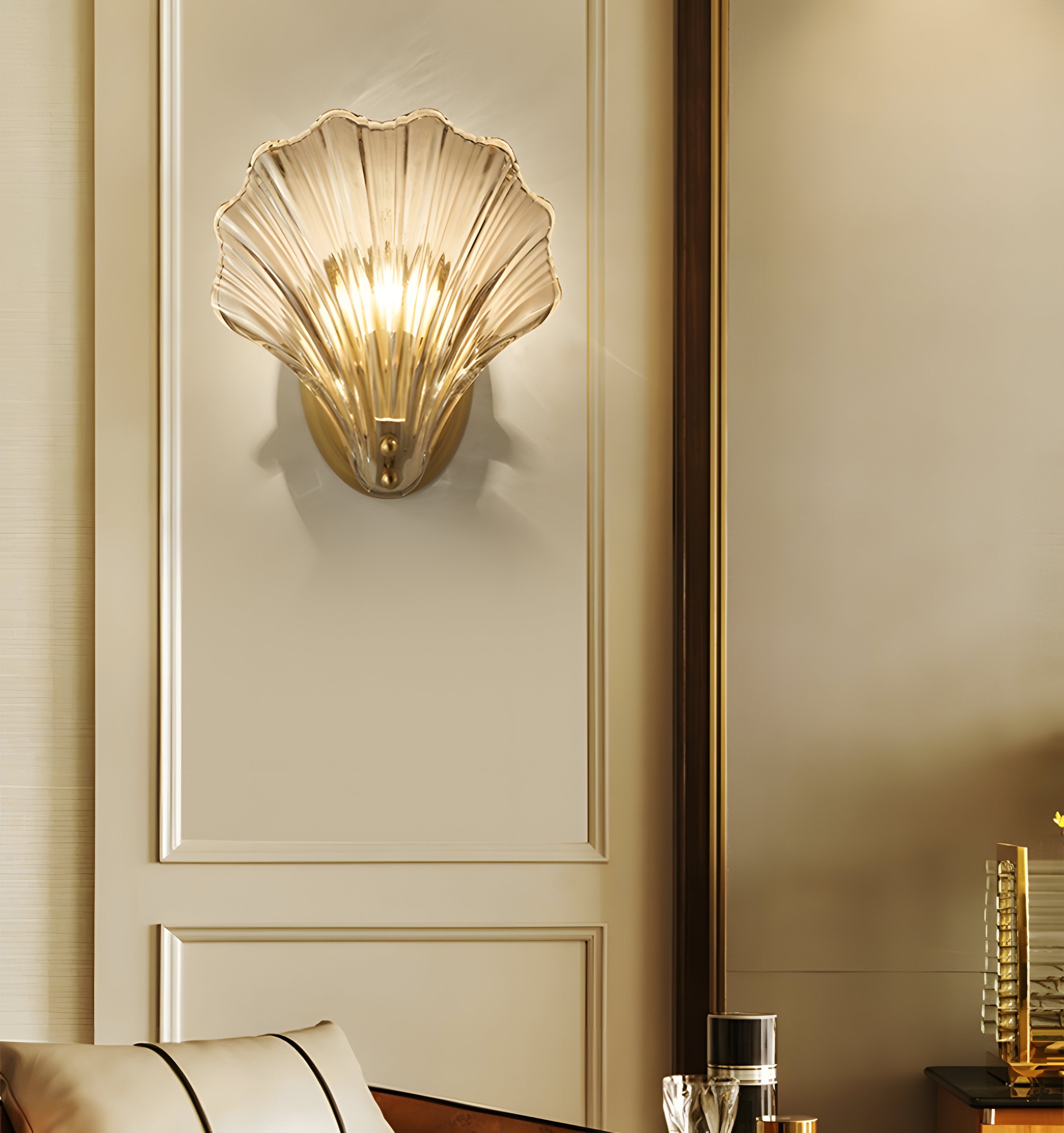 Shell Wall Light - NexioPick
