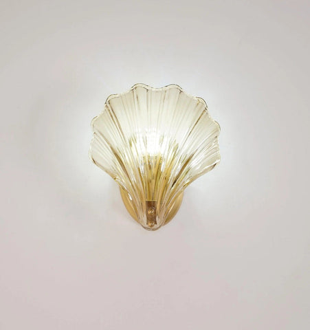 Shell Wall Light - NexioPick